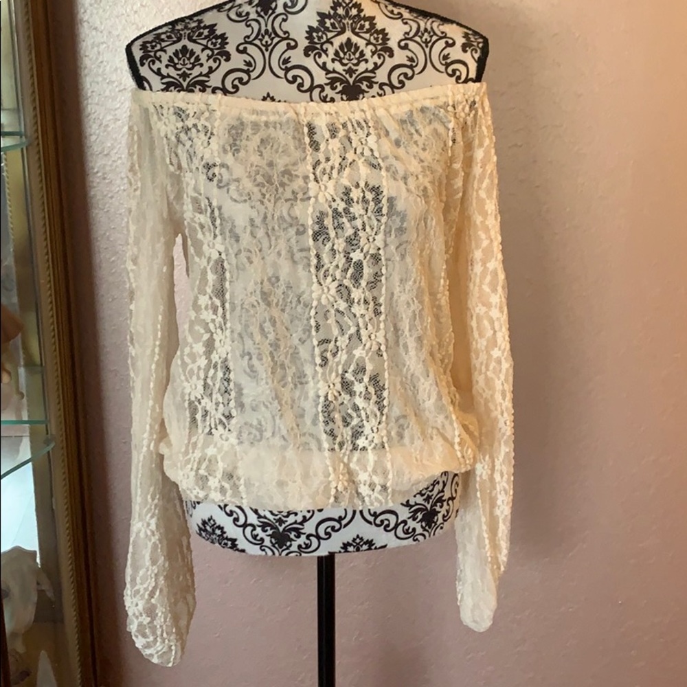 Arden lace top